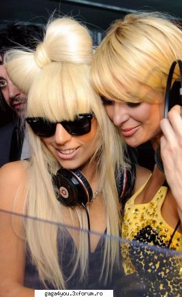 GaGa pozeee - lady gaga poze :d - Pozeee!