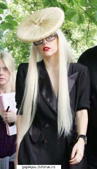GaGa pozeee - lady gaga poze :d - Pozeee!