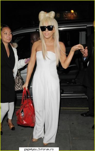 GaGa pozeee - lady gaga poze :d - Pozeee!